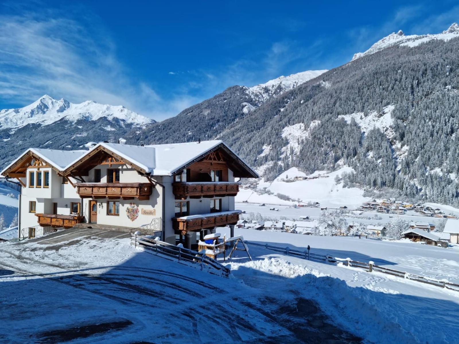 Roasthof Apartments Neustift im Stubaital Exteriör bild